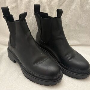 Black Chelsea Boots